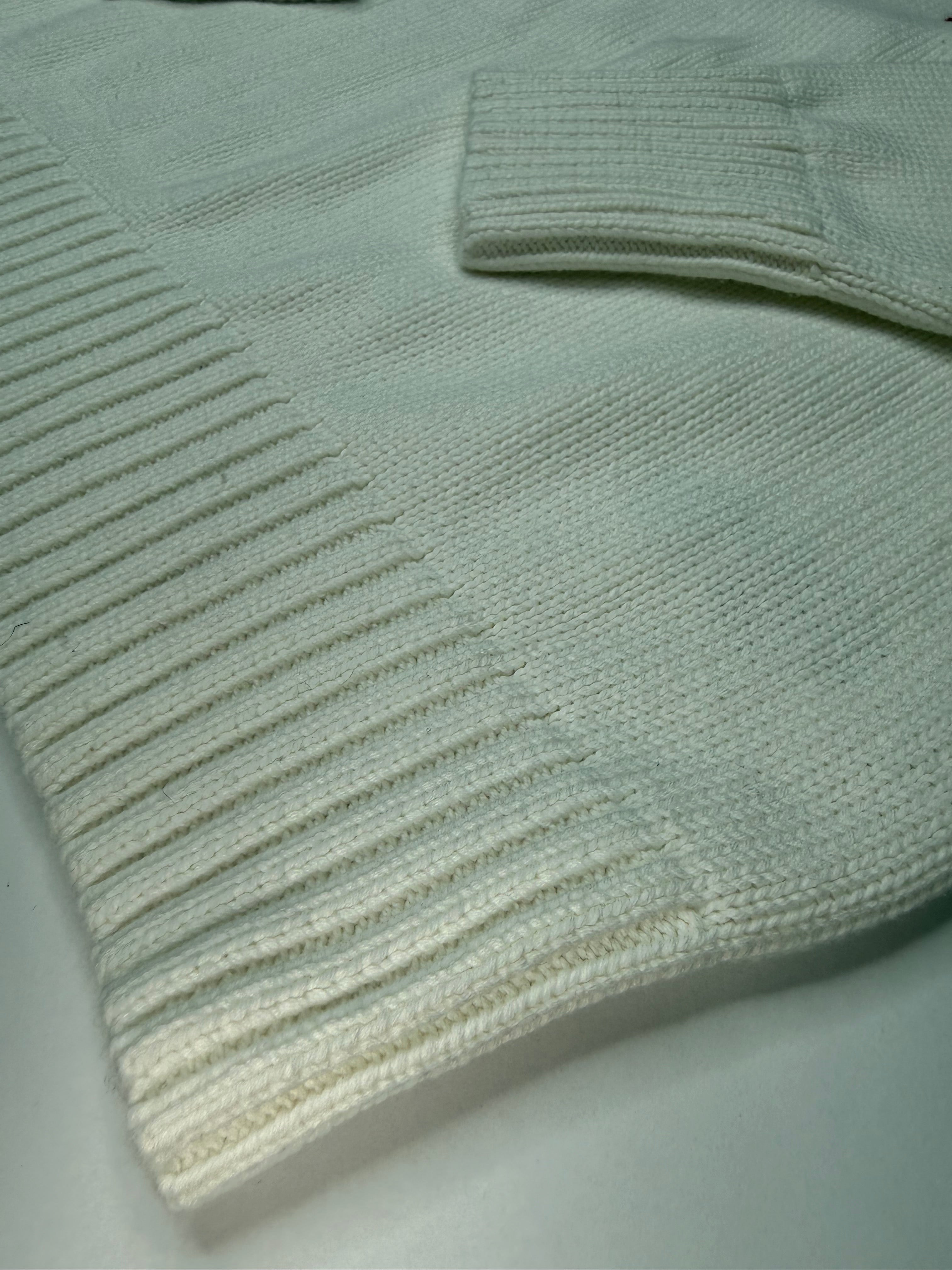 The Iconic Flag Sweater - White (L)